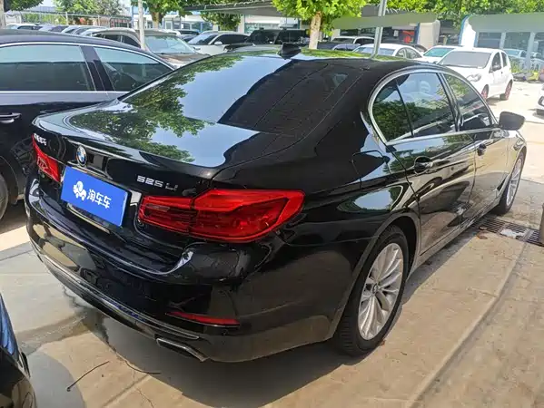 BMW 5 Series 2020