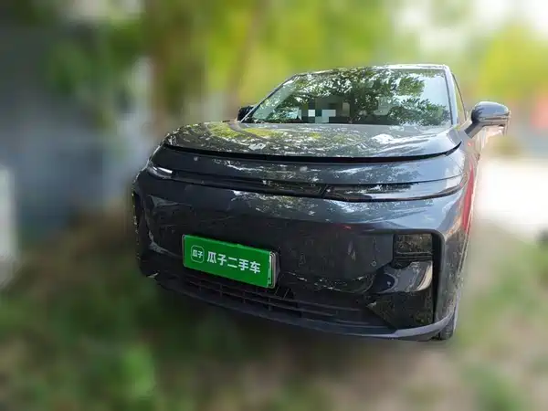 Leapmotor B10 2025