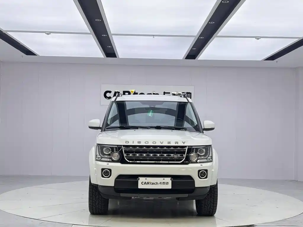 Land Rover Discovery 2016 — фото 8