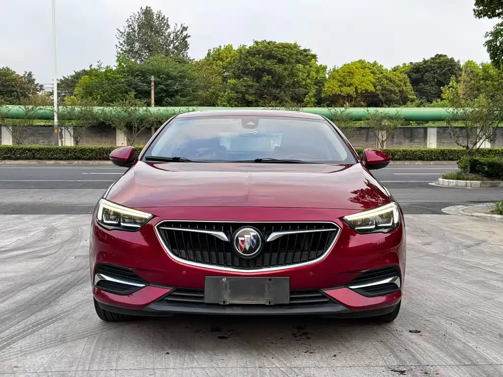 Buick Regal 2017 — фото 2