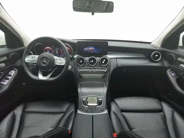 Mercedes-Benz C-Class 2020