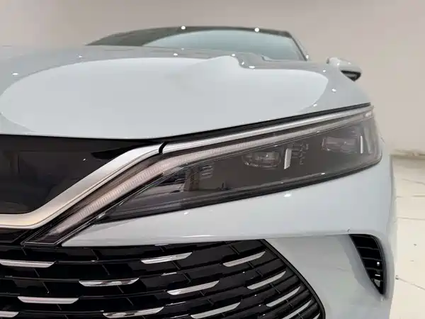 BYD Qin L 2024