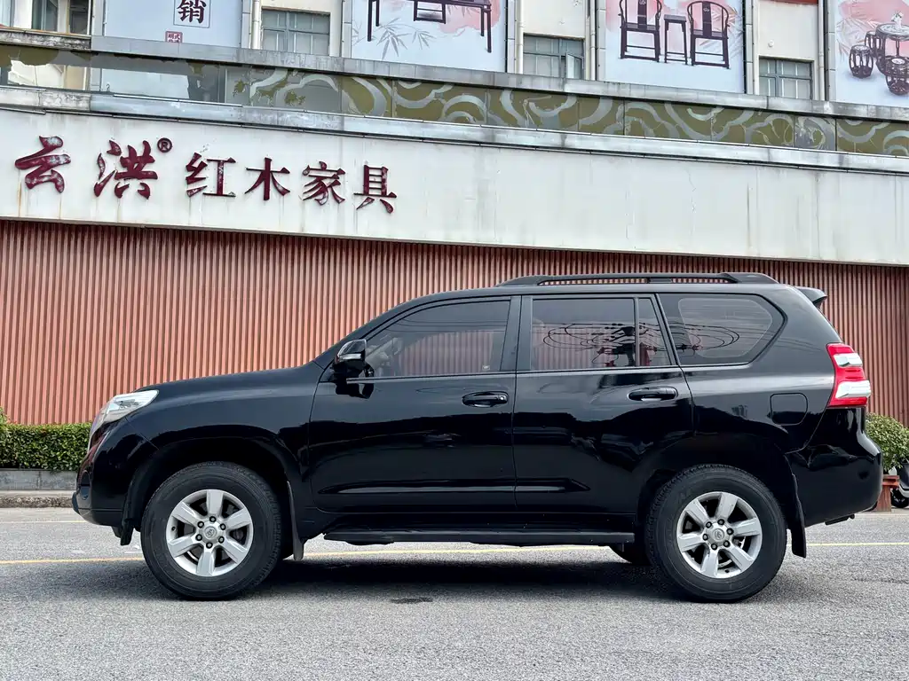 Toyota Prado 2014