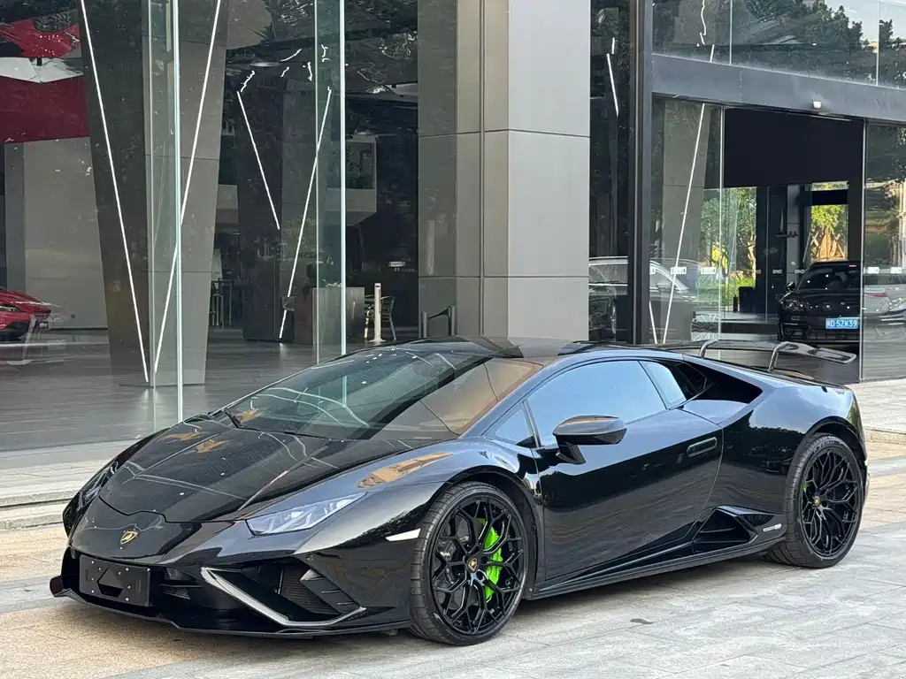 Lamborghini Huracan 2022 — фото 1