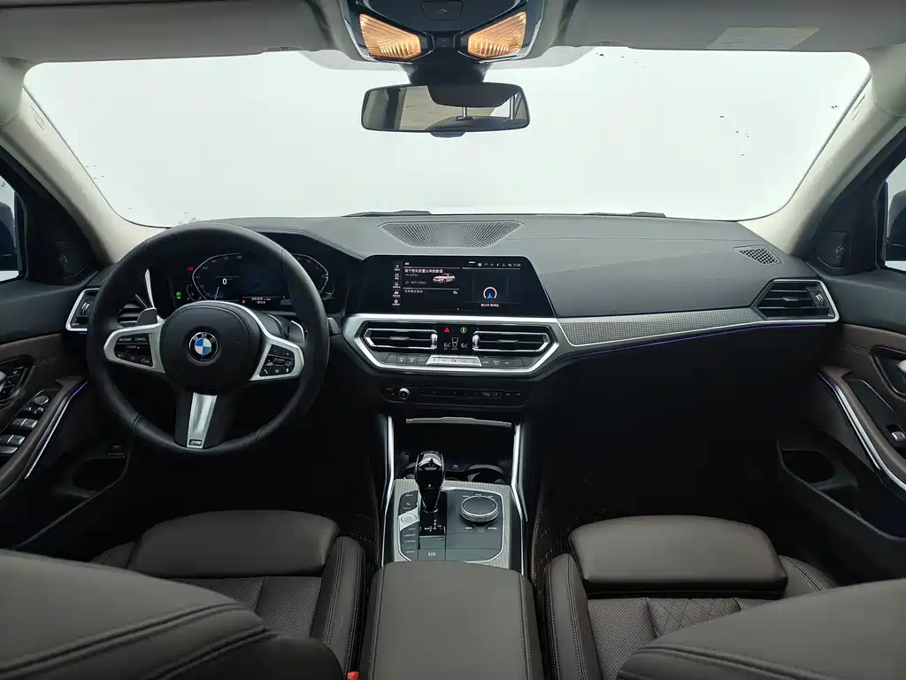 BMW 3 Series 2022 — фото 10