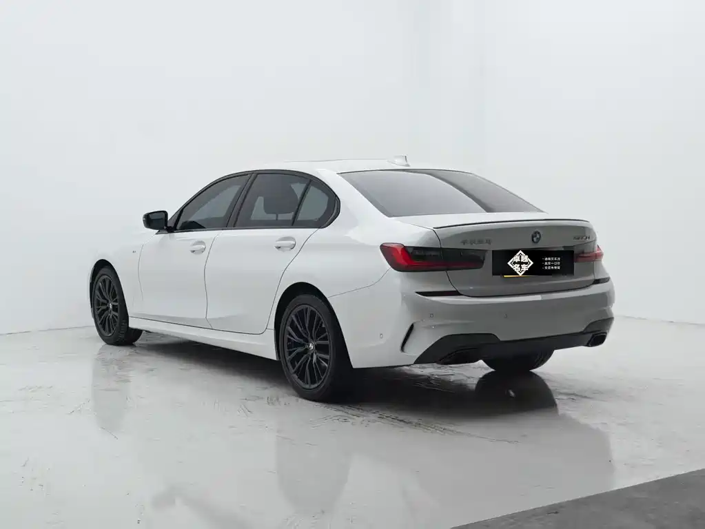 BMW 3 Series 2022