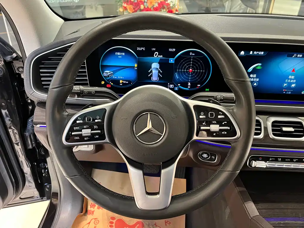 Mercedes-Benz GLE 2020 — фото 16