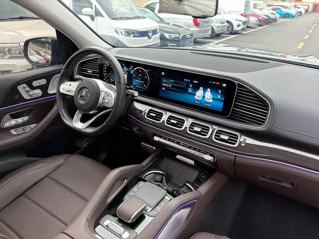 Mercedes-Benz GLS 2024 — фото 13