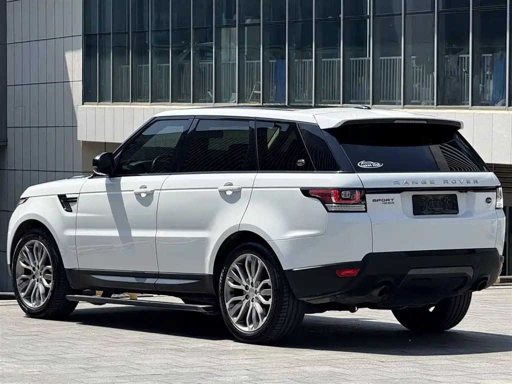 Land Rover Sport 2016 — фото 7