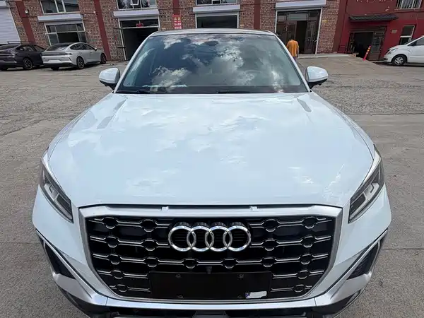 Audi Q2L 2022