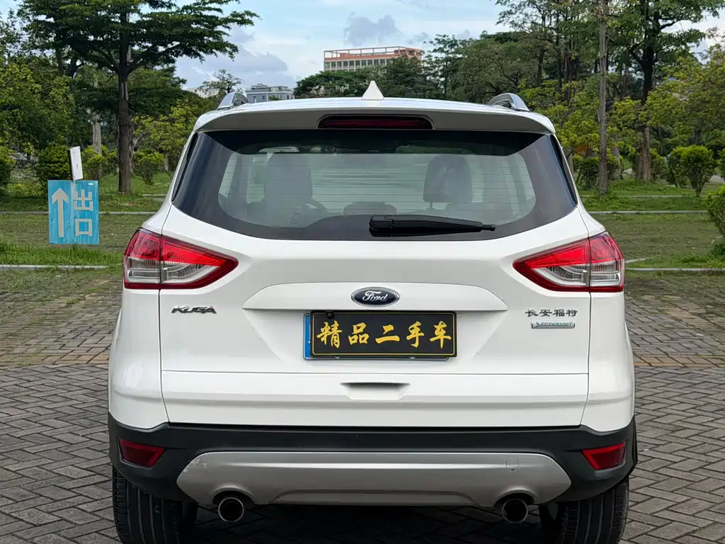 Ford Kuga 2016 — фото 6