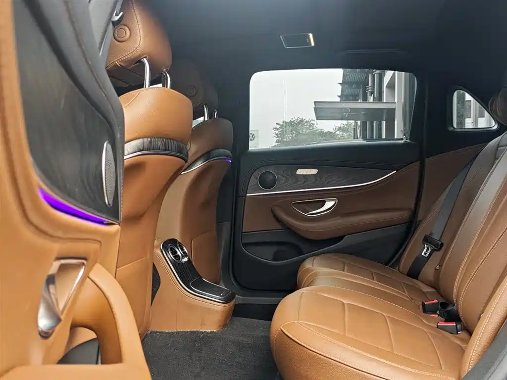 Mercedes-Benz E-Class New Energy 2023 — фото 7