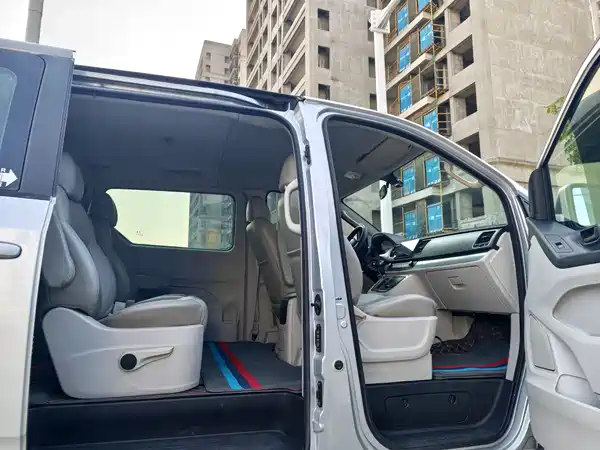 Maxus G10 2015
