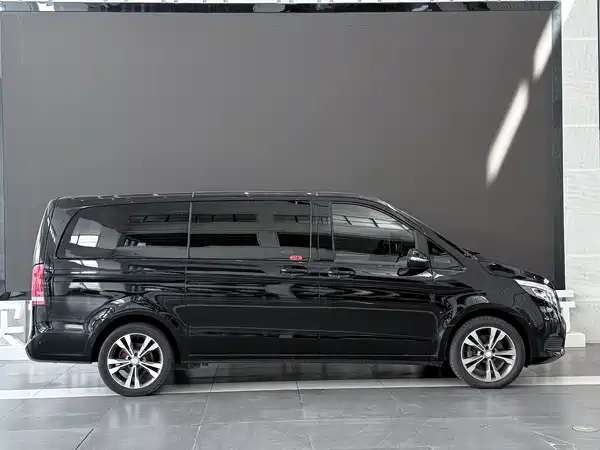 Mercedes-Benz V-Class 2017