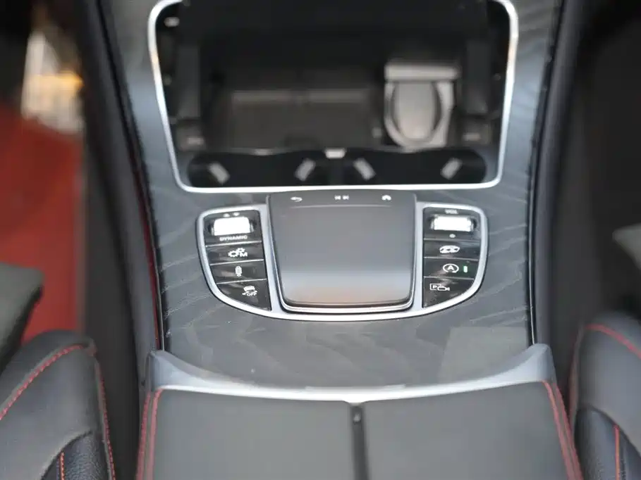 Mercedes-Benz GLC AMG 2022 — фото 17