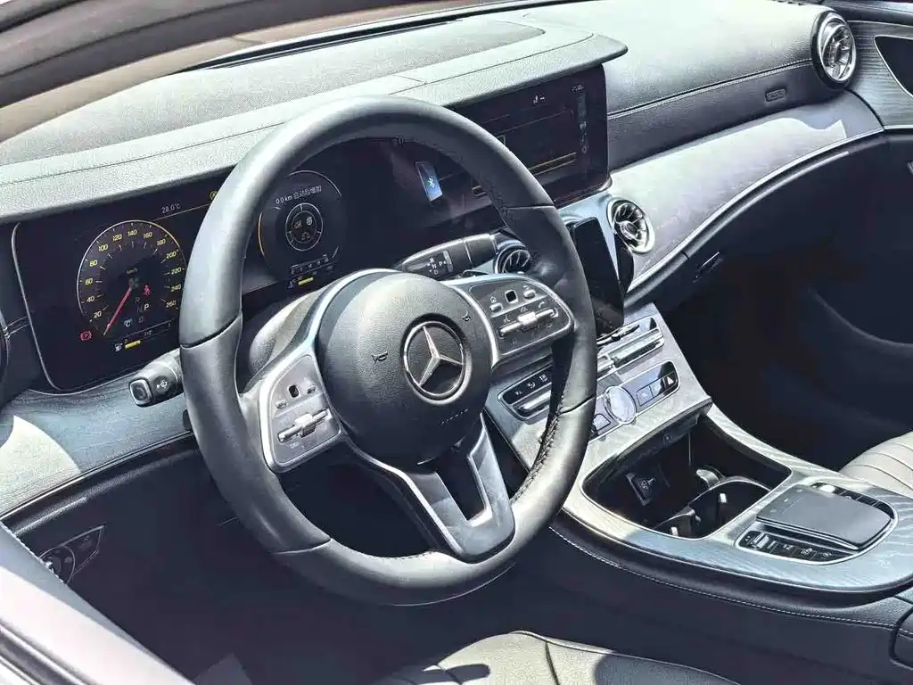 Mercedes-Benz CLS 2020 — фото 4