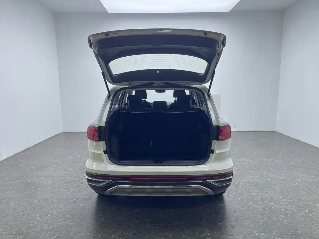 Jetta VS7 2020