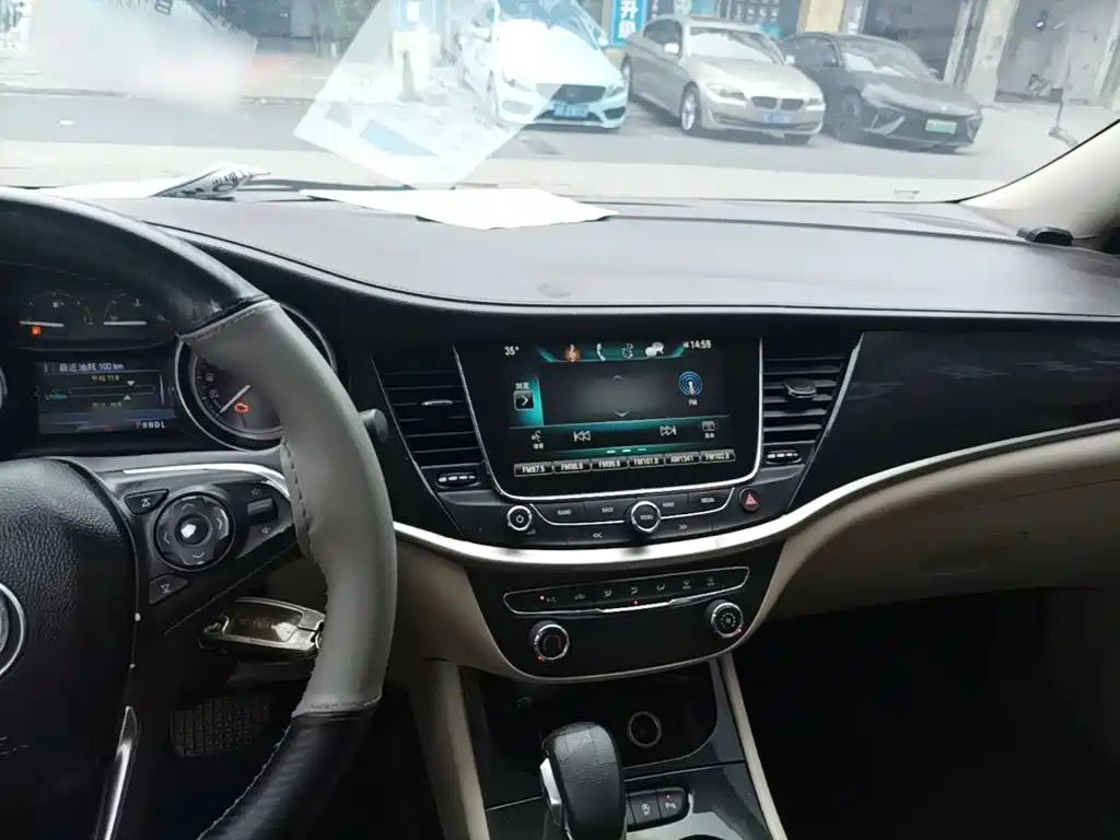 Buick Verano 2017 — фото 10