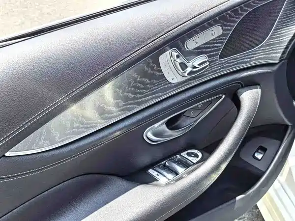 Mercedes-Benz CLS 2020