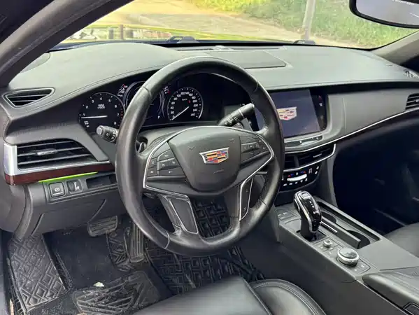 Cadillac CT6 2020