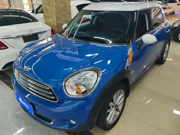 MINI Countryman 2012