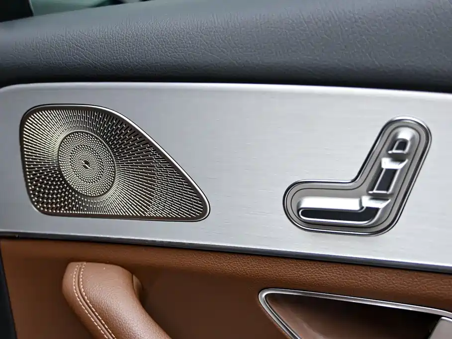 Mercedes-Benz GLS 2025 — фото 28