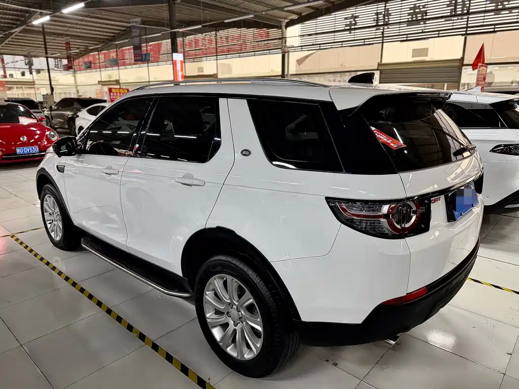 Land Rover Discovery Sport 2019 — фото 6