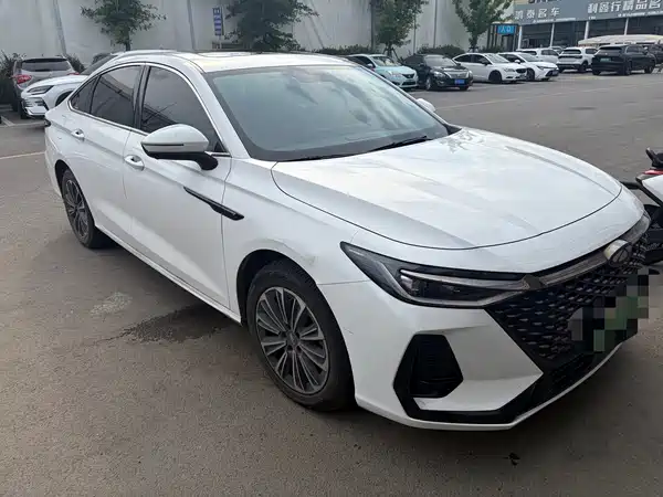 Chery Fengyun A8 2024