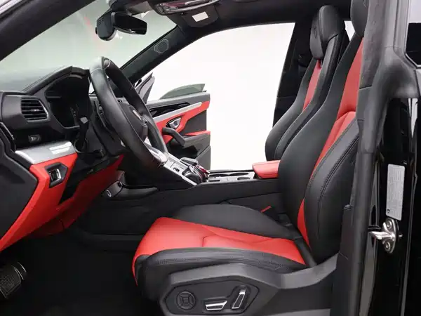 Lamborghini Urus 2019