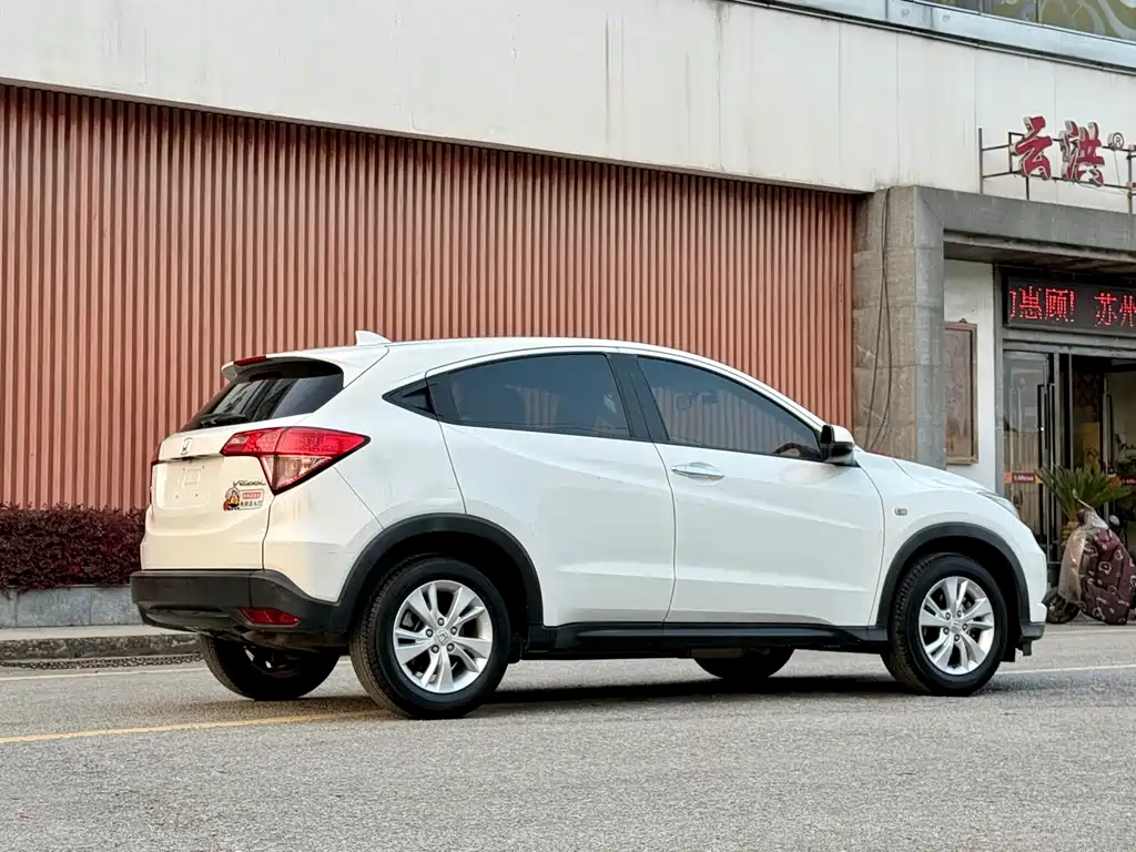 Honda Vezel 2018 — фото 6