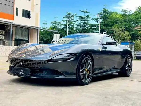 Ferrari Roma 2021