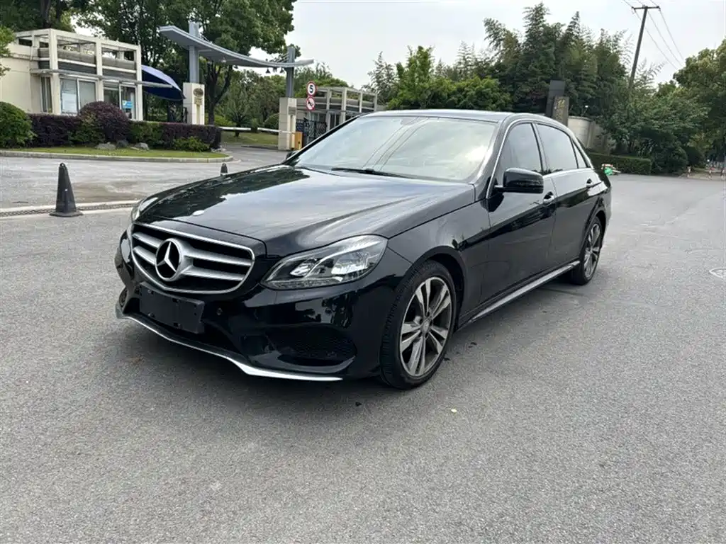 Mercedes-Benz E-Class 2015 — фото 2