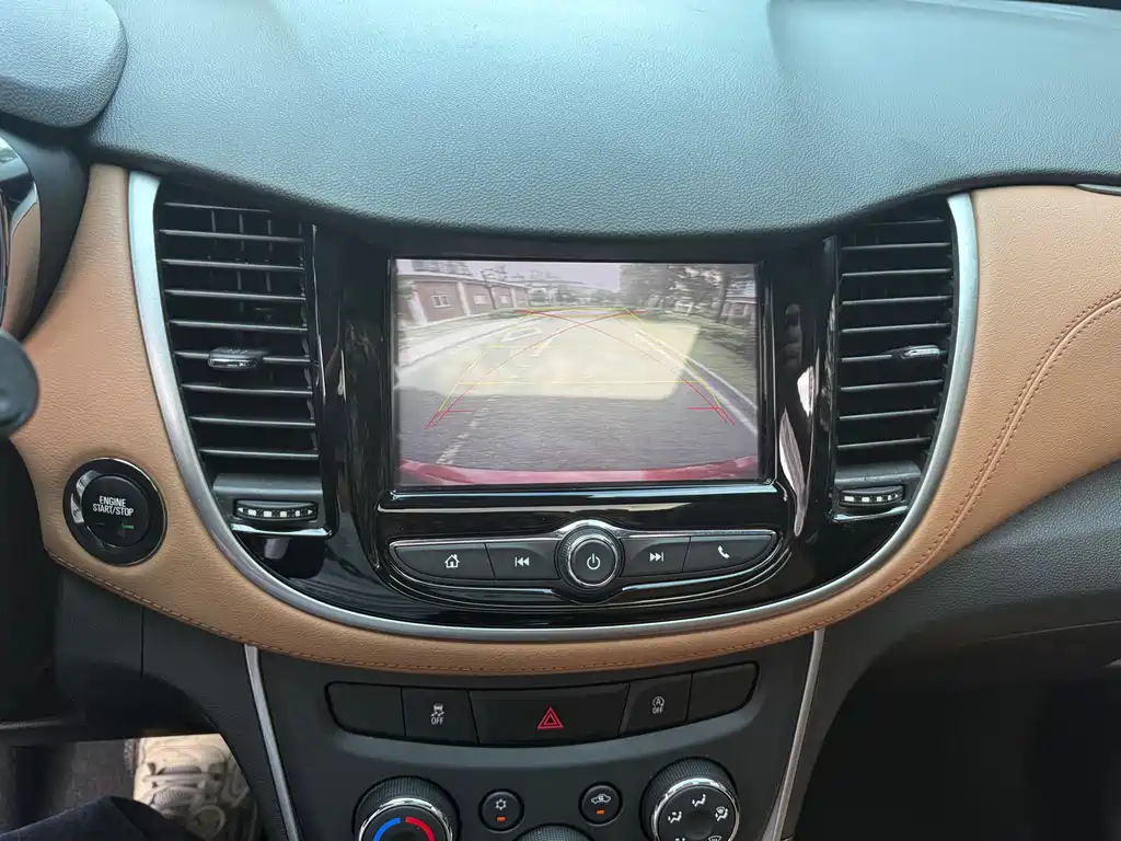 Chevrolet Trax 2016 — фото 14