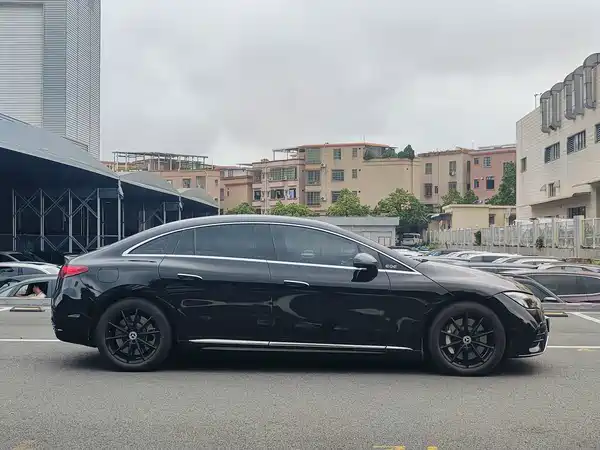 Mercedes-Benz EQE 2023