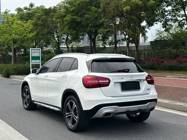 Mercedes-Benz GLA 2018