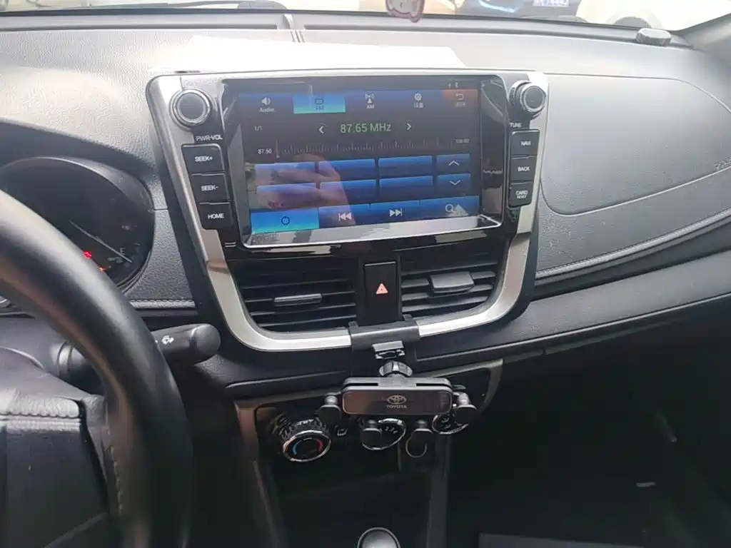 Toyota Vios 2017 — фото 13