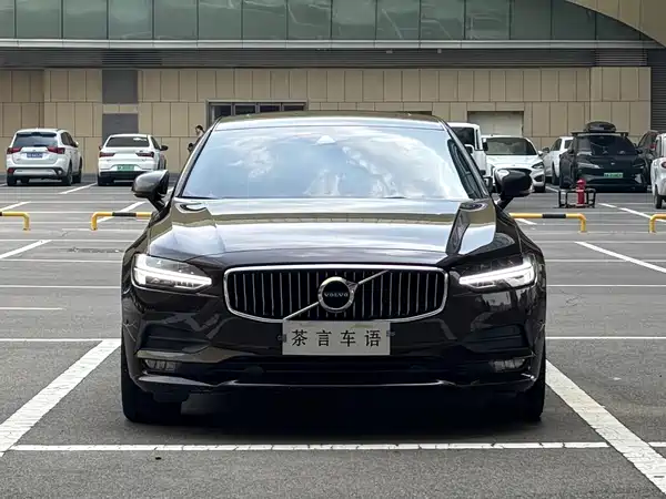 Volvo S90 2018