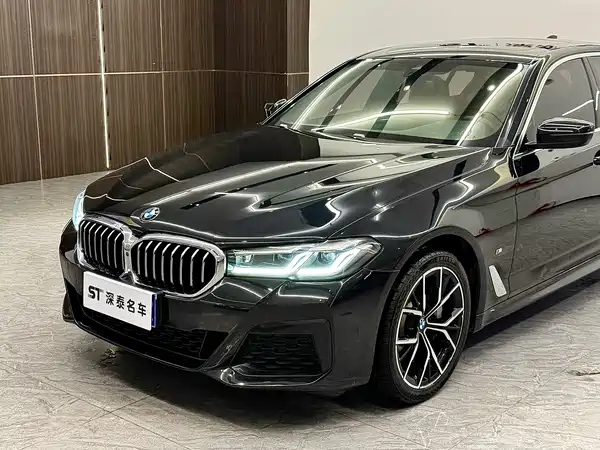 BMW 5 Series 2022