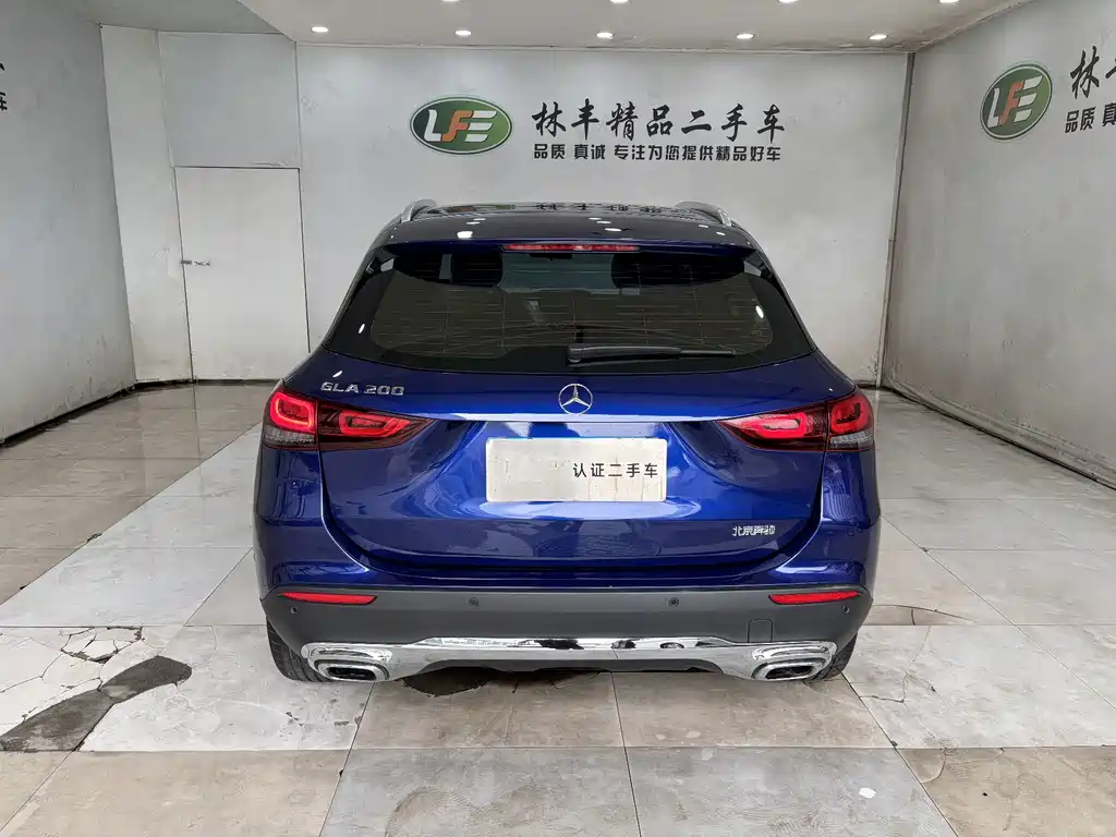 Mercedes-Benz GLA 2021