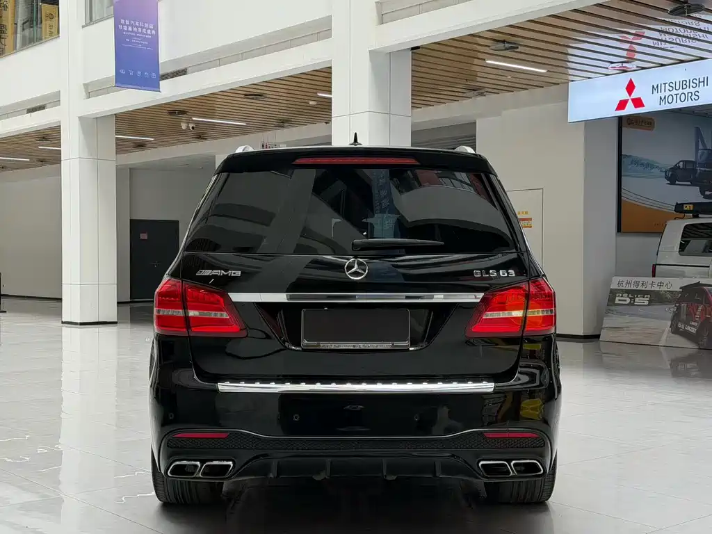 Mercedes-Benz GLS AMG 2016 — фото 3