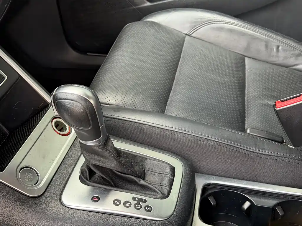 Volkswagen Tiguan 2015 — фото 16