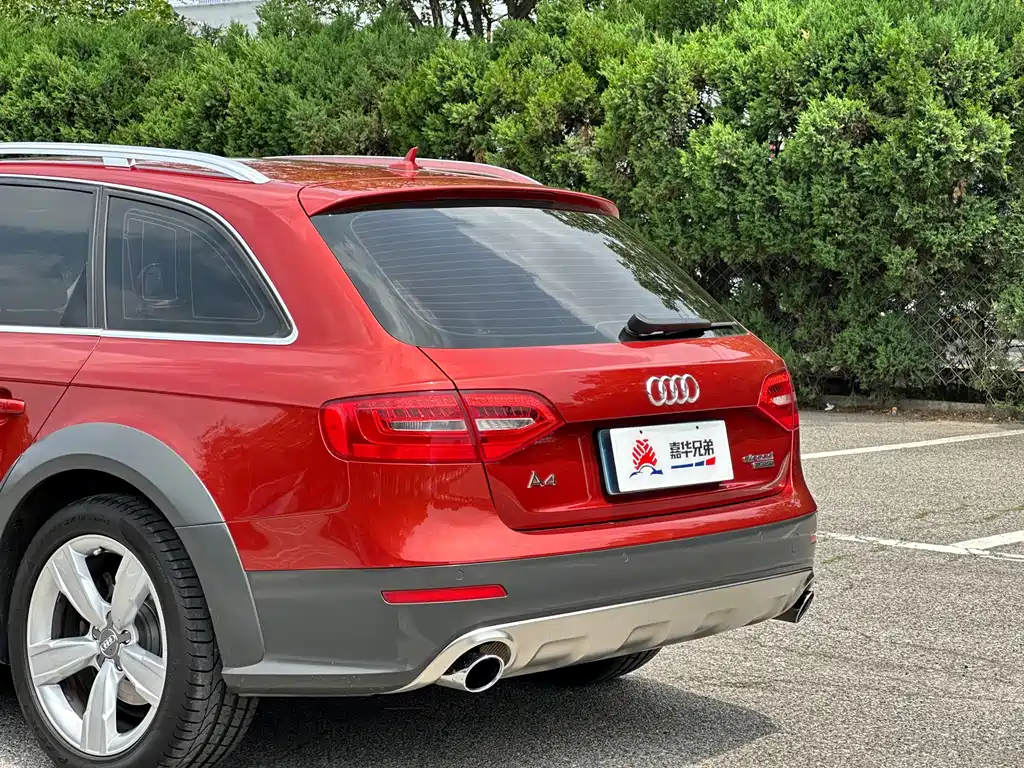 Audi A4 2016 — фото 14