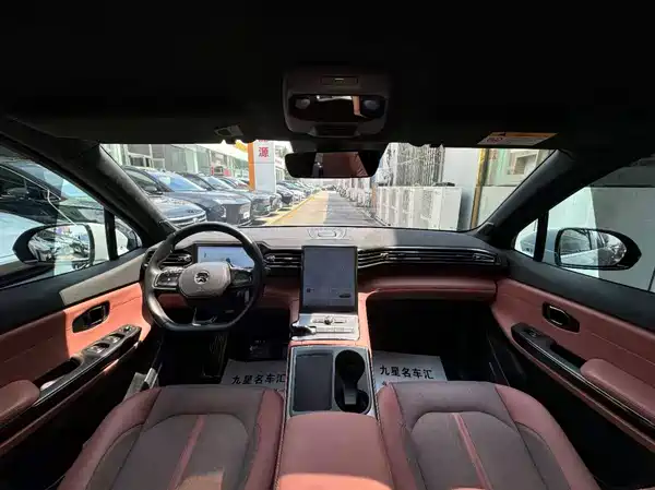 NIO EC6 2021