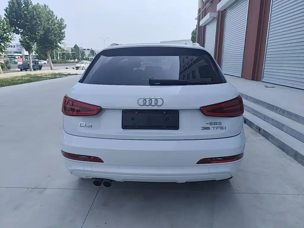 Audi Q3 2014