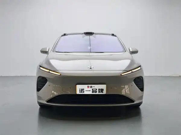 NIO ET7 2022