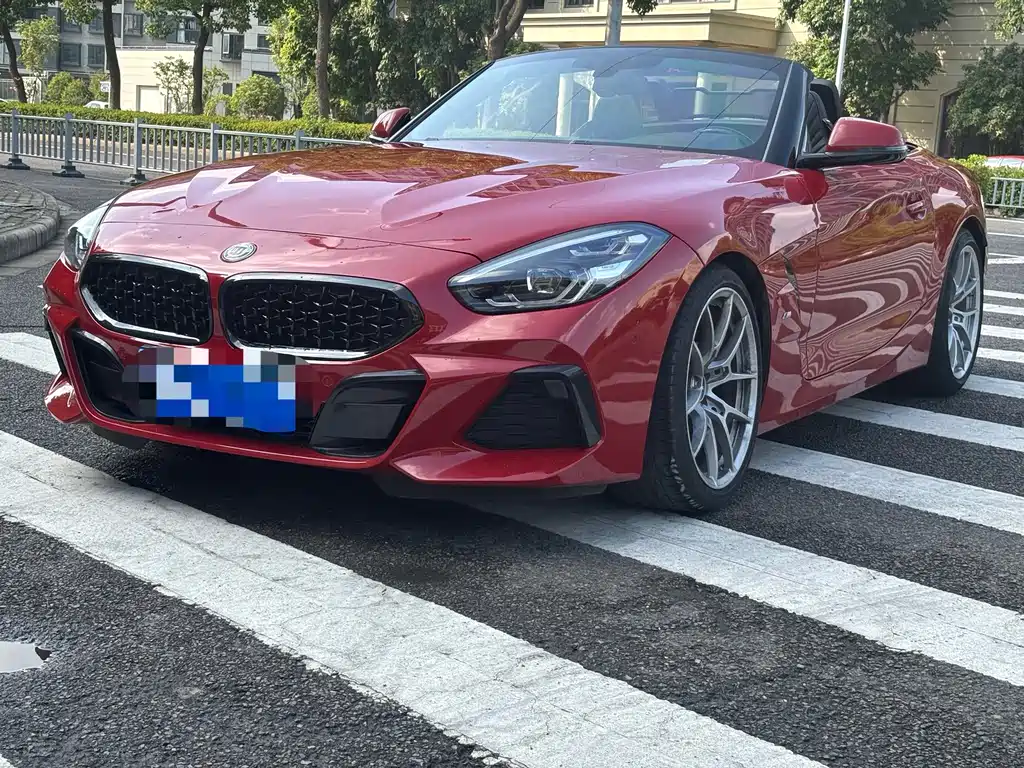 BMW Z4 2021 — фото 1