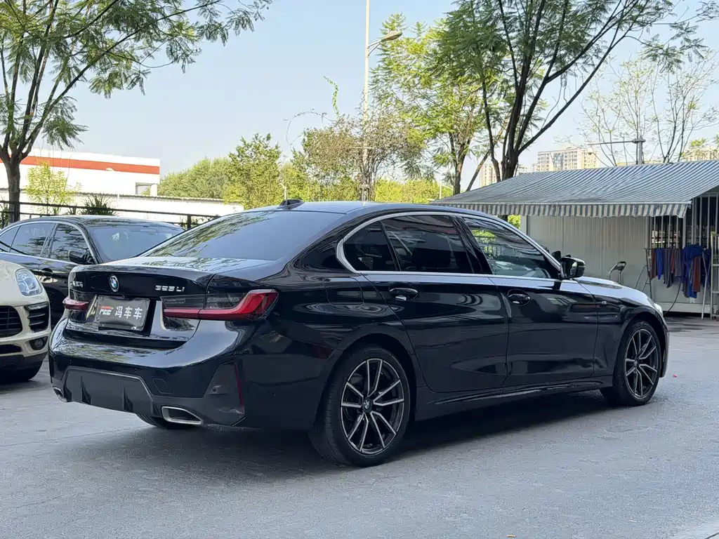 BMW 3 Series 2023 — фото 14