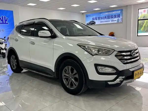 Hyundai Santa Fe 2013