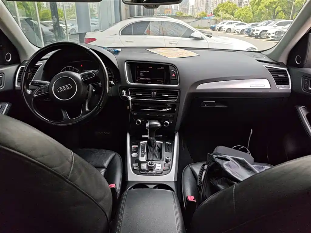 Audi Q5 2014 — фото 16