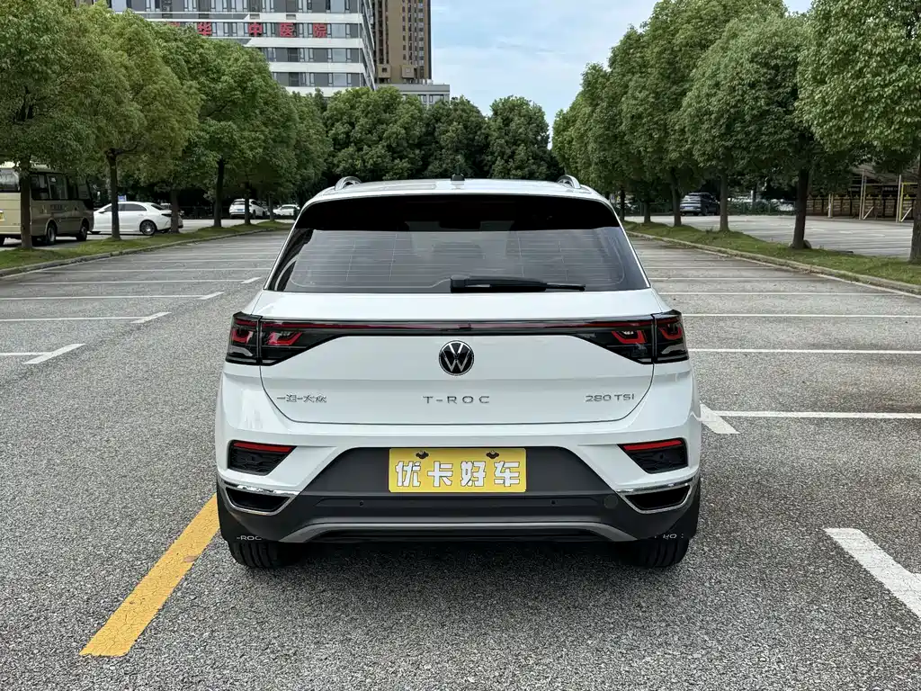Volkswagen T-Roc 2023 — фото 6